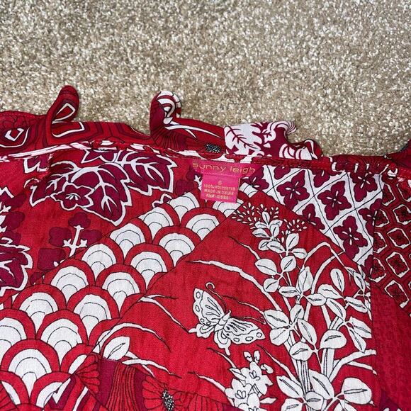 Sunny Leigh top blouse button wrap red/white crinkle material trumpet sleeves SM - Picture 11 of 11